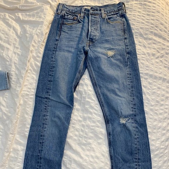 Levi's Denim - Levi's 501 Medium Wash *unique seams*